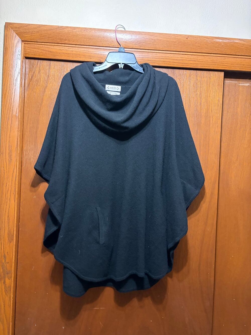 Nanette Lepore 100% Cashmere Black Hooded Poncho Cape Sweater XS/S
